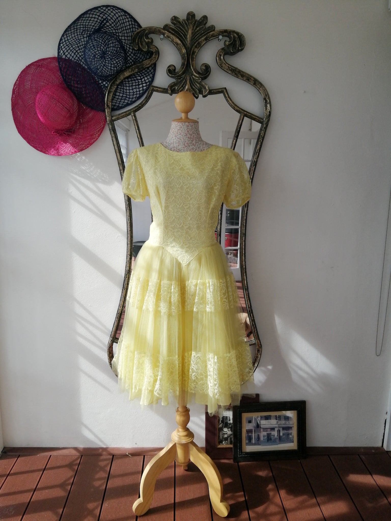 1980's Vintage yellow Beauty & Beast inspired lace dress